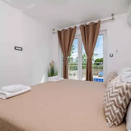 Apartman In Kras-dobrinj - Insel Krk 50501 Kras